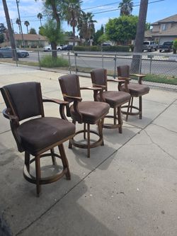 Sillas altas para bar