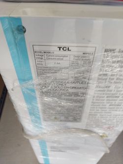 TCL portable window conditioner a/c, works great, specs in picture of data label