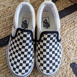 Kids' Vans Asher Slip On Sneaker Checkers Size 12