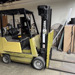 Clark Forklift 4000 Lb Capacity