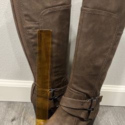 Brand New Brown Boots 