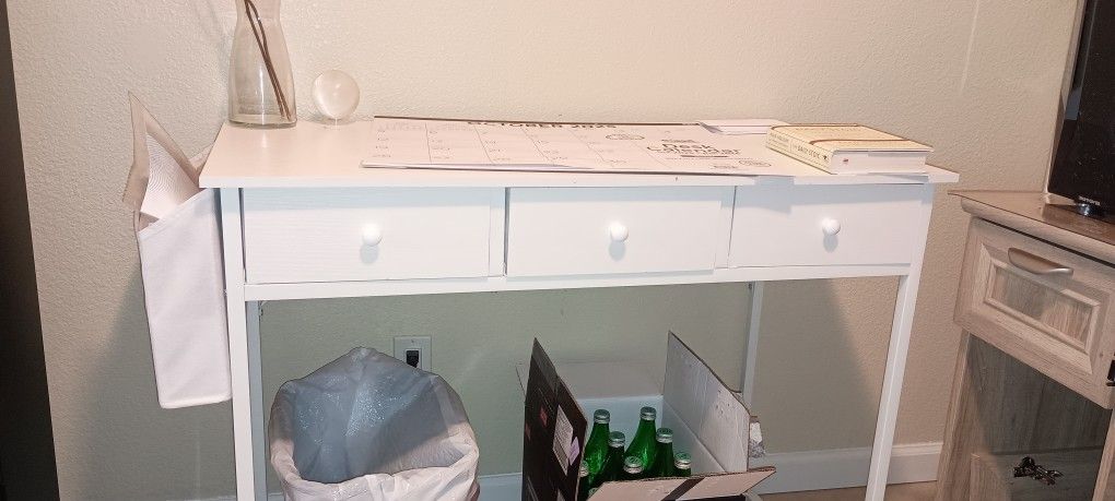 Writing Desk 40in Wide