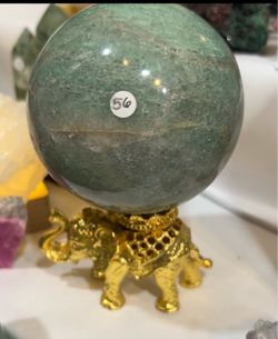 Aventurine Sphere w Free Elephant display