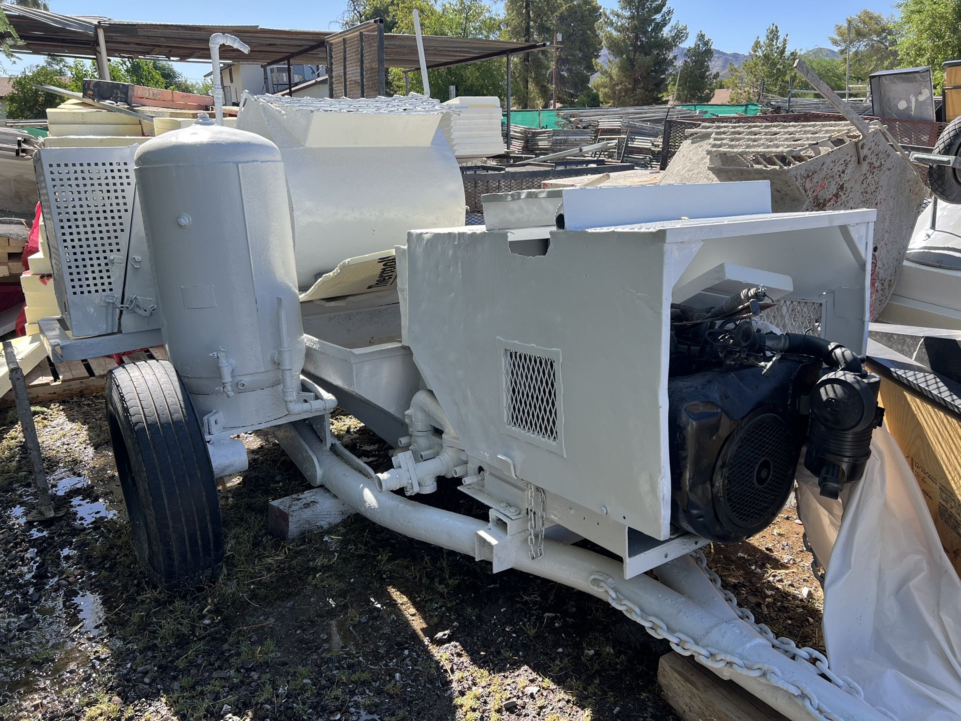 Stucco , Plastering Gas Pump