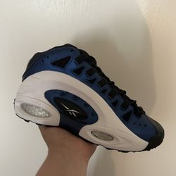 Reebok ES22 Men's Shoes 7M