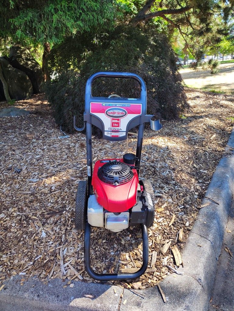 Simpson 3000 PSI Gas Pressure Washer