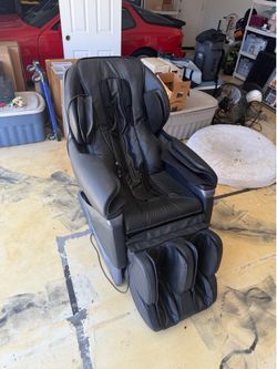 Osaki TP-8500 Massage Chair