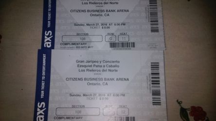 2 entradas 70 dls. Para el Domingo