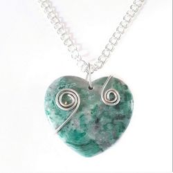 Green and gray wire wrapped agate heart stone pendant on silver necklace new