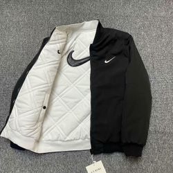 Brand New Black & White Nike Quilted Bomber Jacket – Men’s Size
