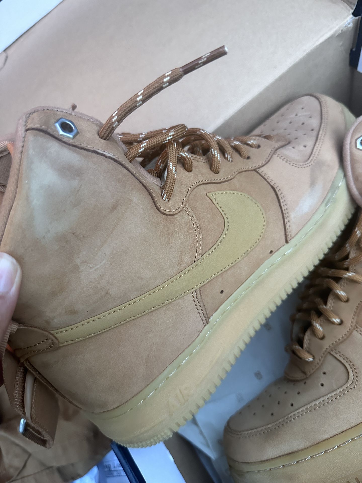 Air Jordan 1 Mid Se