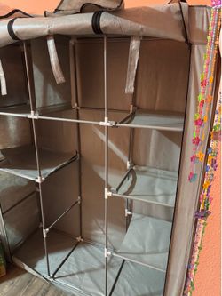 Detachable storage