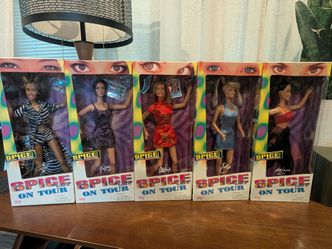 1998 Spice Girls on Tour doll set