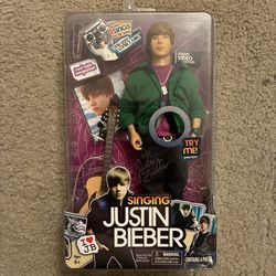 Singing Justin Bieber "One Less Lonely Girl" Doll