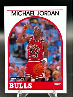 1989-90 Hoops Michael Jordan - #200  Chicago Bulls NM