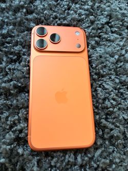 Like New Unlocked Apple 🍎 iPhone 17 Pro Max (Orange) 1TB