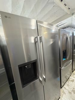 LG Stainless Steel Side-by-Side Refrigerator
