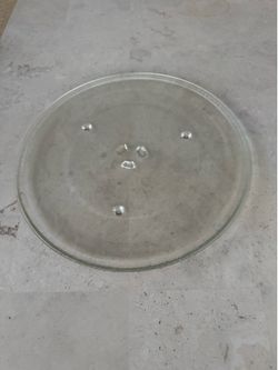 Microwave dish tray