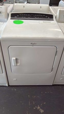 Like new white whirlpool gas dryer
