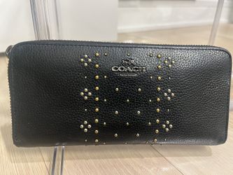 Coach- Wallet