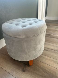 Velvet stool with storage