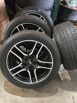 18" Mustang Black Wheels Rims Tires OEM