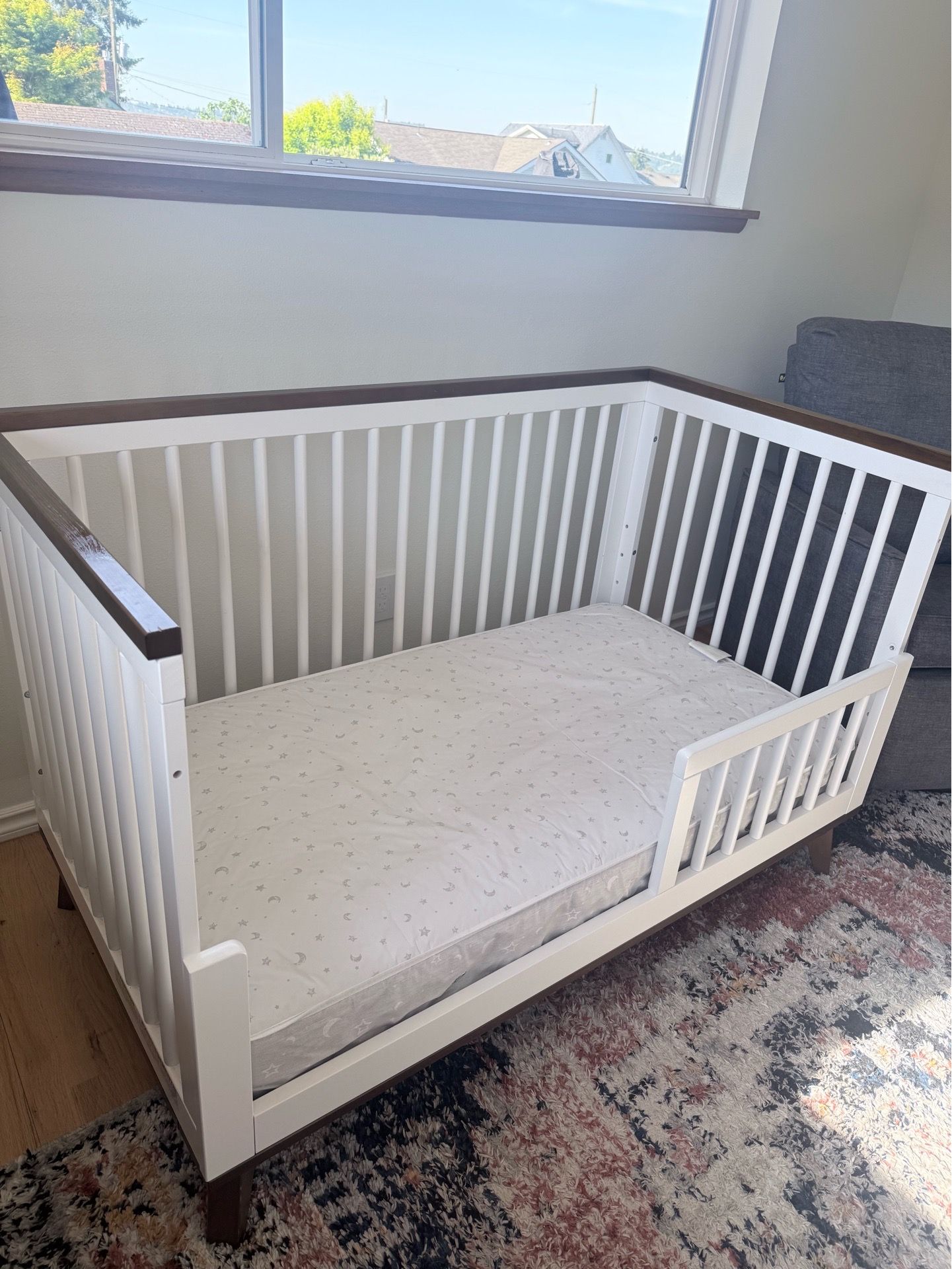 Free Babyletto 3 in 1 crib