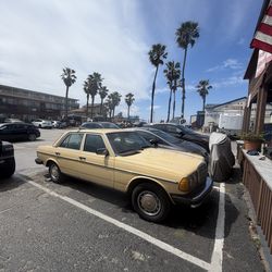 1981 Mercedes-Benz 240d