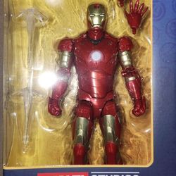 Marvel Legends Avengers Iron Man 3