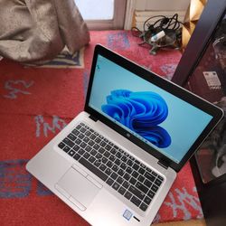 Hp Elitebook Core i7 16gb Ram 240gb Ssd With Charger, Excellent 