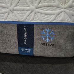 King Sizes Mattress And Box Spring Tempur-pedic 