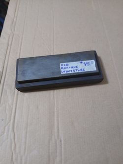 Old  ANTIQUE WHETSTONE SHARPENING STONE