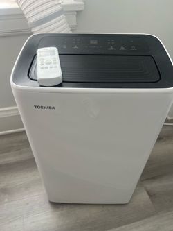 Toshiba Portable Air Conditioner with Remote