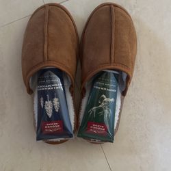 Men’s Slippers and Shower Products