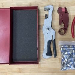 Coax Cable Compression Crimper Tool Kit Plus 40 RG6 compression Tips 