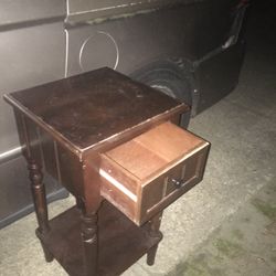 Nice Solid Wood Side Table With Drawer Only $25 Firm
