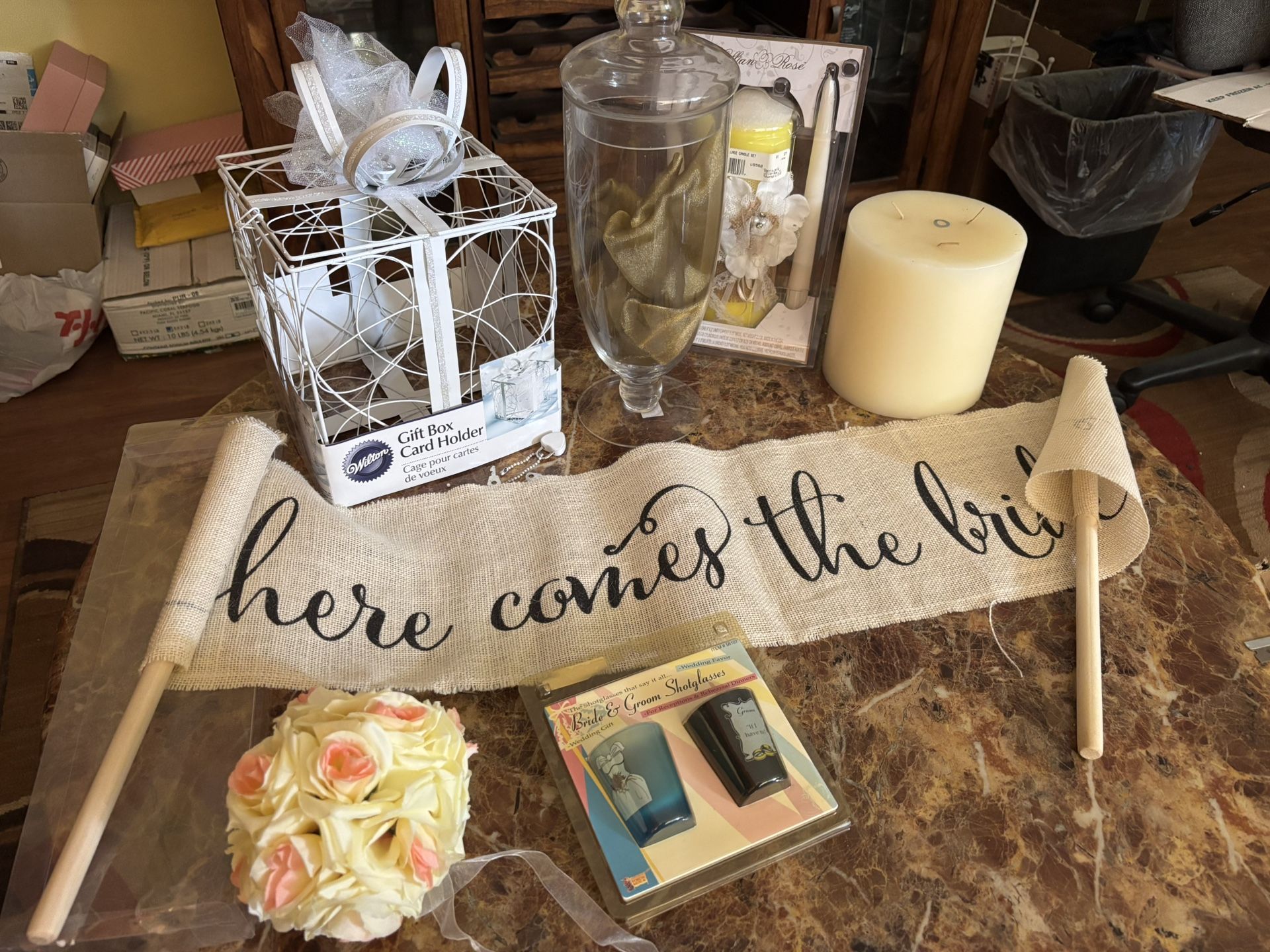 Wedding Accessories (used Once) set