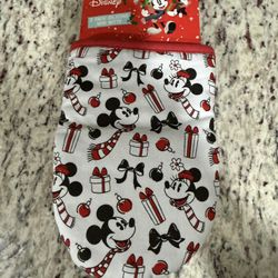 Mickey Mouse Mitts 