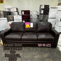 Chanton Leather Sofa 