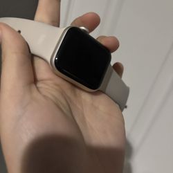 Apple Watch SE