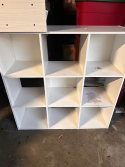 Cube shelves