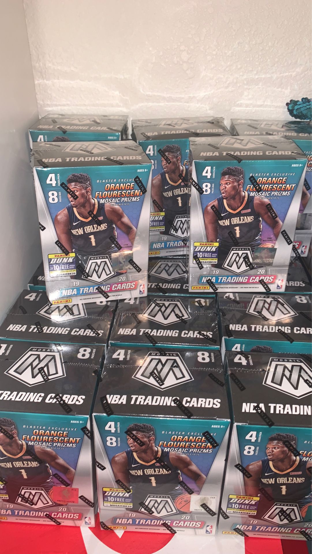 2019-2020 Panini Mosaic Basketball trading cards (1) Zion