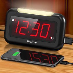 new Alarm Clock with Red Digits,3 Level NightLight Alarm Clocks for Bedrooms,Plug in Digital Clock with USB Charging Port,Adjustable Volume,Dimmable,S