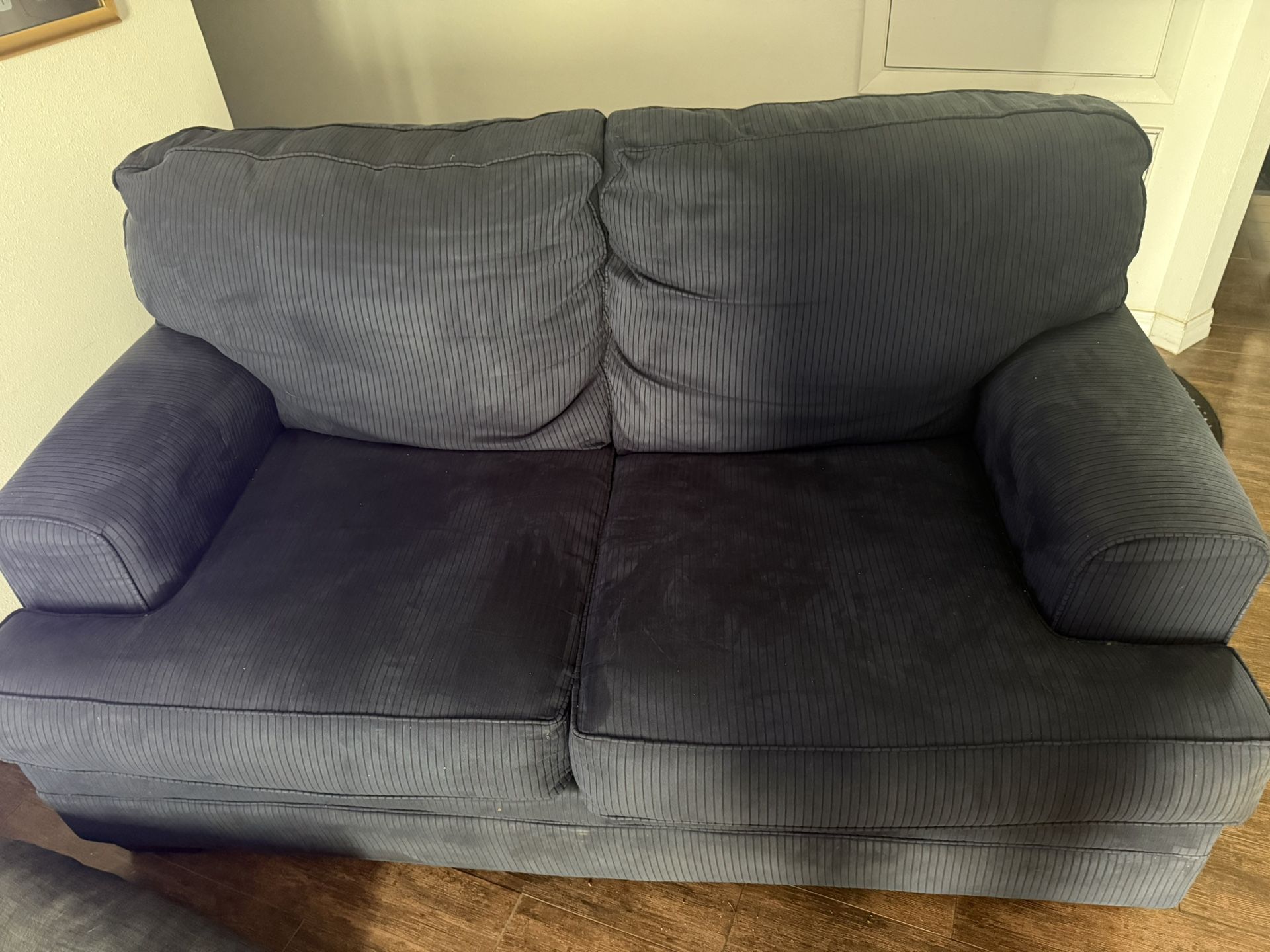 Loveseat sofa, blue