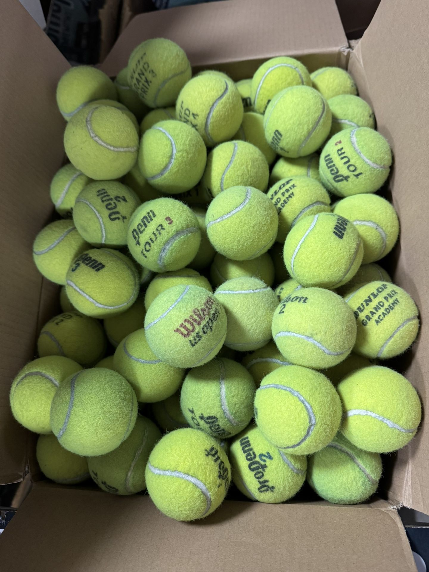 Tennis 🎾 Balls $30
