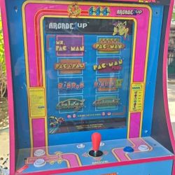 ARCADE1UP MS PAC-Man PARTYCADE 8 Games