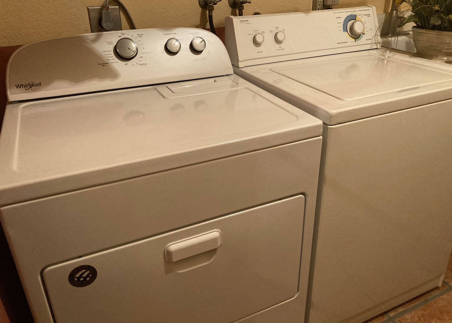 Whirlpool electric dryer and Kirkland washer for Sale in Pomona, CA