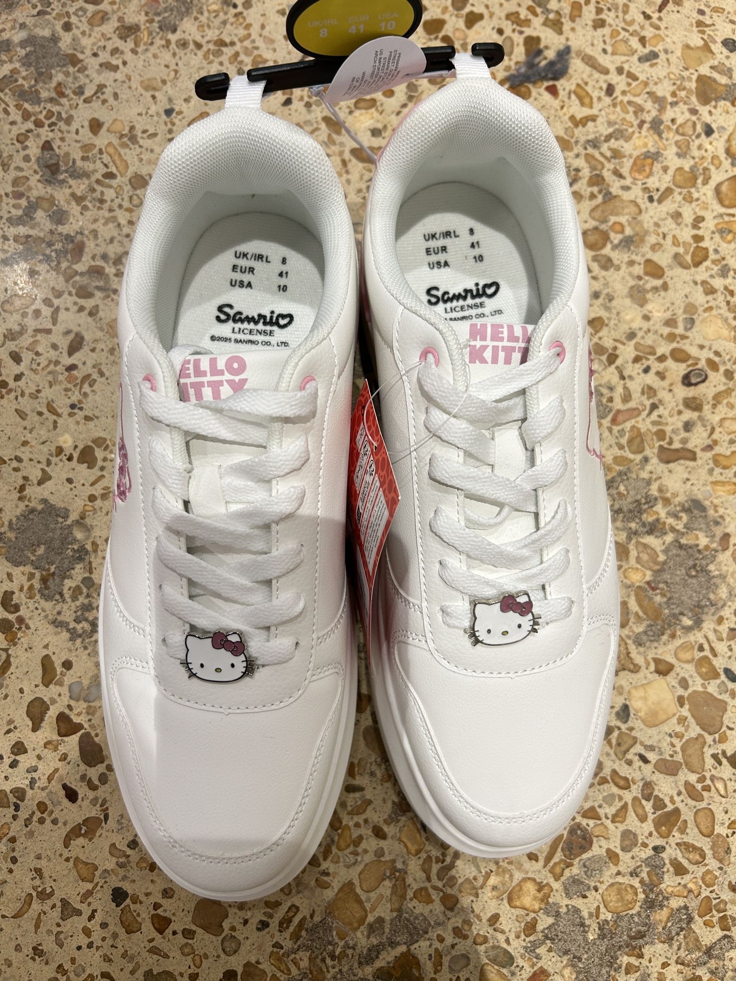 NWT Licensed Sanrio Hello Kitty women sneakers Size 10