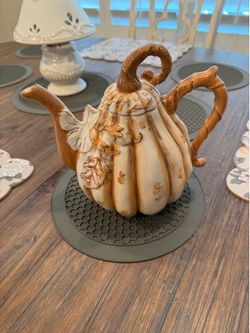 2014 Blue Sky Fall Teapot