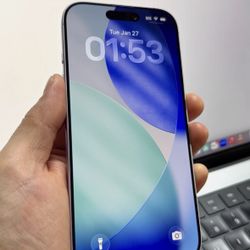 iPhone 17 Unlocked Brand New!!!